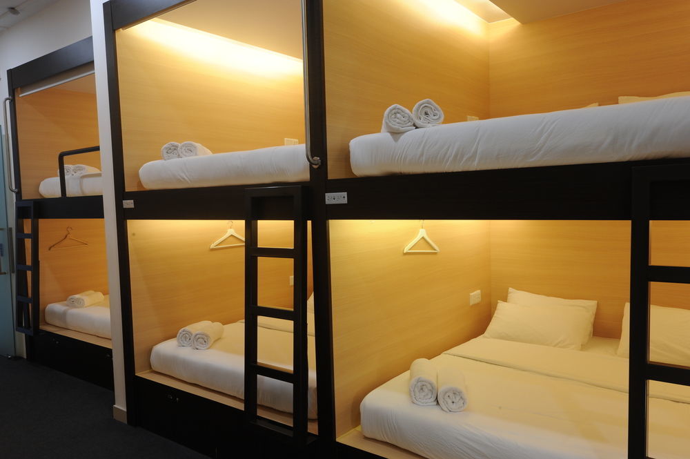 Отель Star Anise Boutique Capsules Коломбо Экстерьер фото