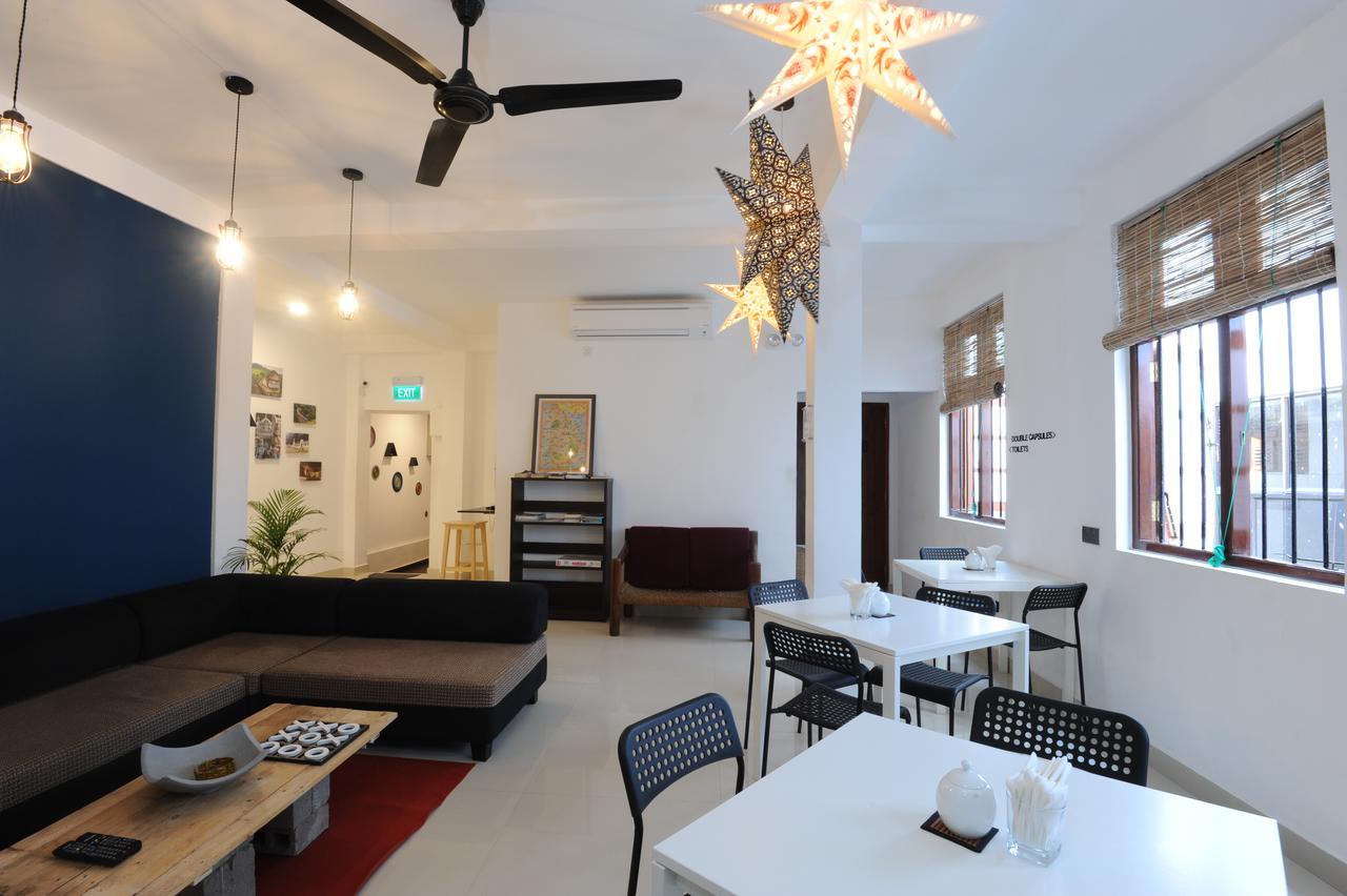 Отель Star Anise Boutique Capsules Коломбо Экстерьер фото