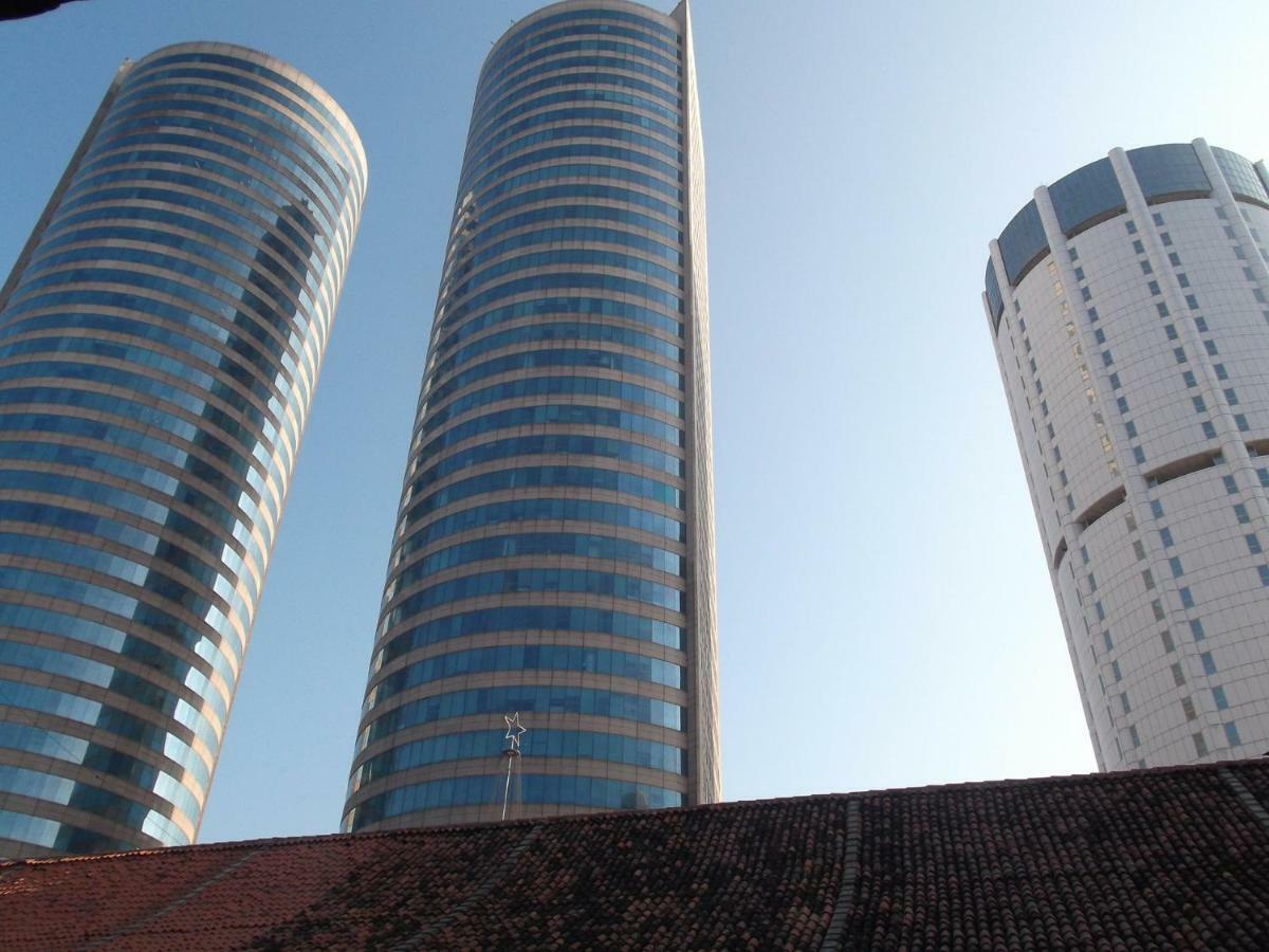 Отель Star Anise Boutique Capsules Коломбо Экстерьер фото